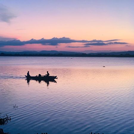 Geethani Tourist Home Polonnaruwa Ngoại thất bức ảnh