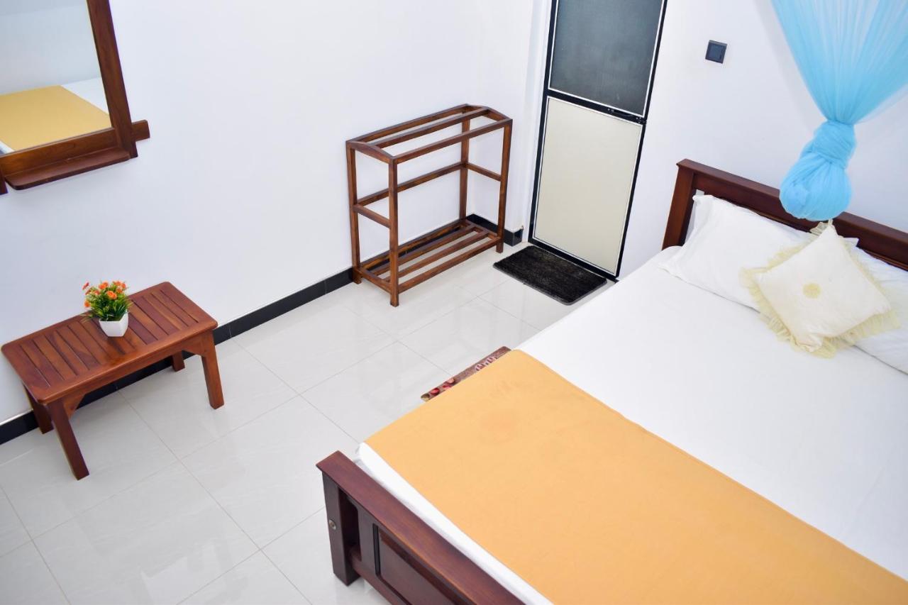 Geethani Tourist Home Polonnaruwa Ngoại thất bức ảnh