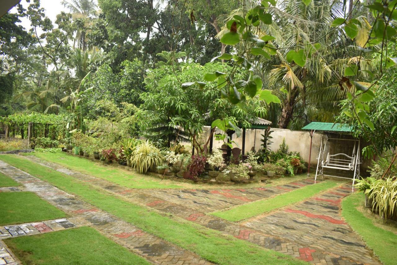 Geethani Tourist Home Polonnaruwa Ngoại thất bức ảnh