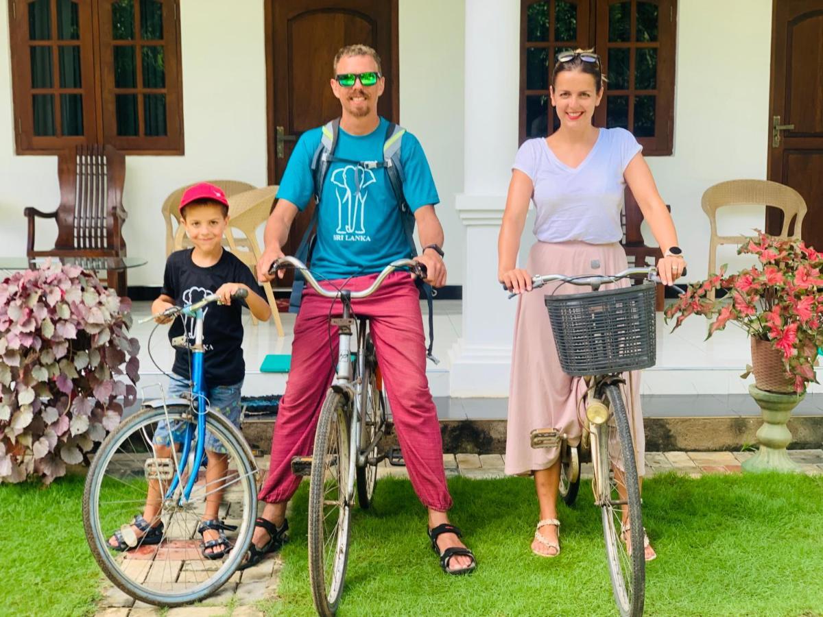 Geethani Tourist Home Polonnaruwa Ngoại thất bức ảnh