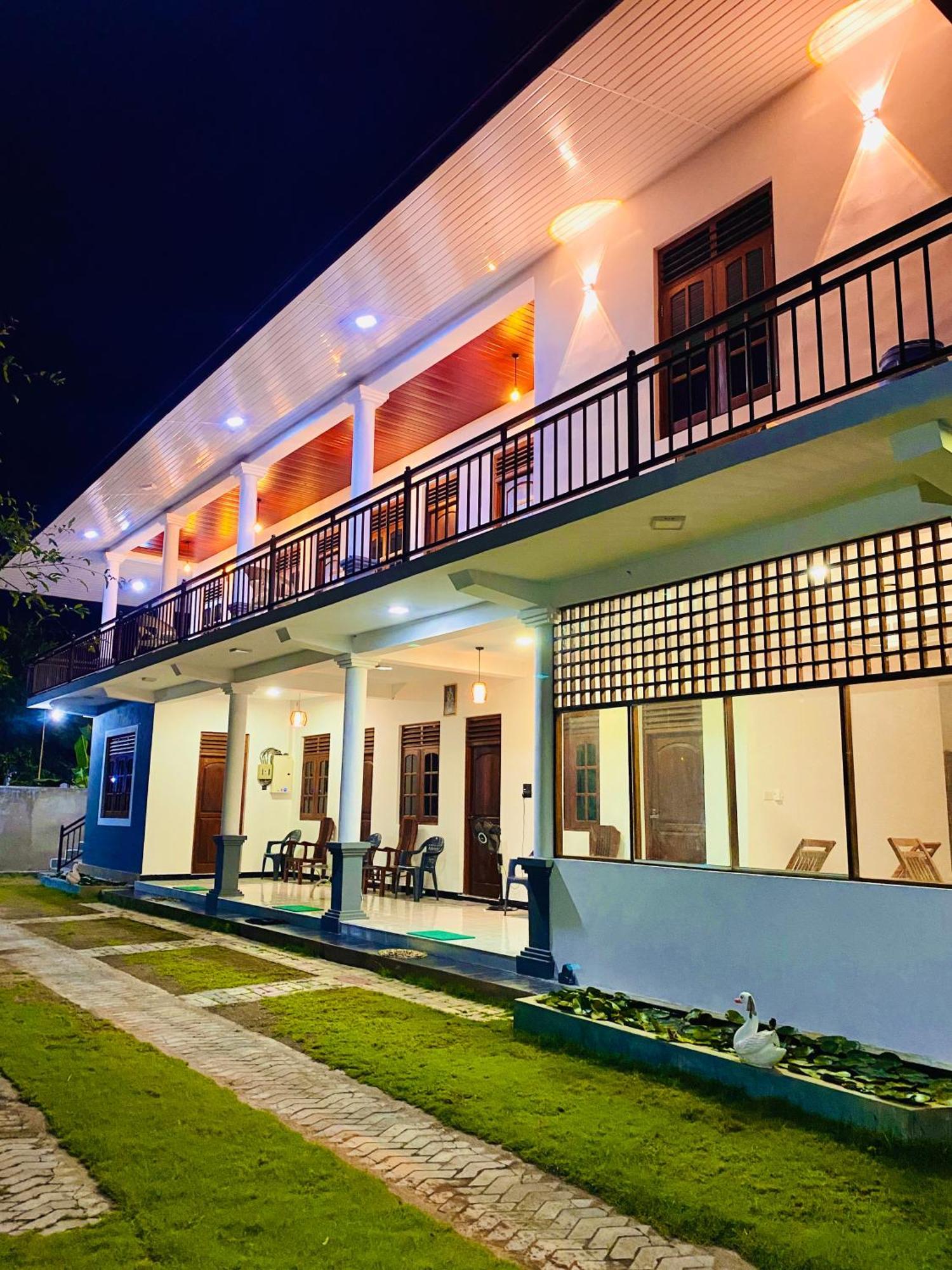 Geethani Tourist Home Polonnaruwa Ngoại thất bức ảnh