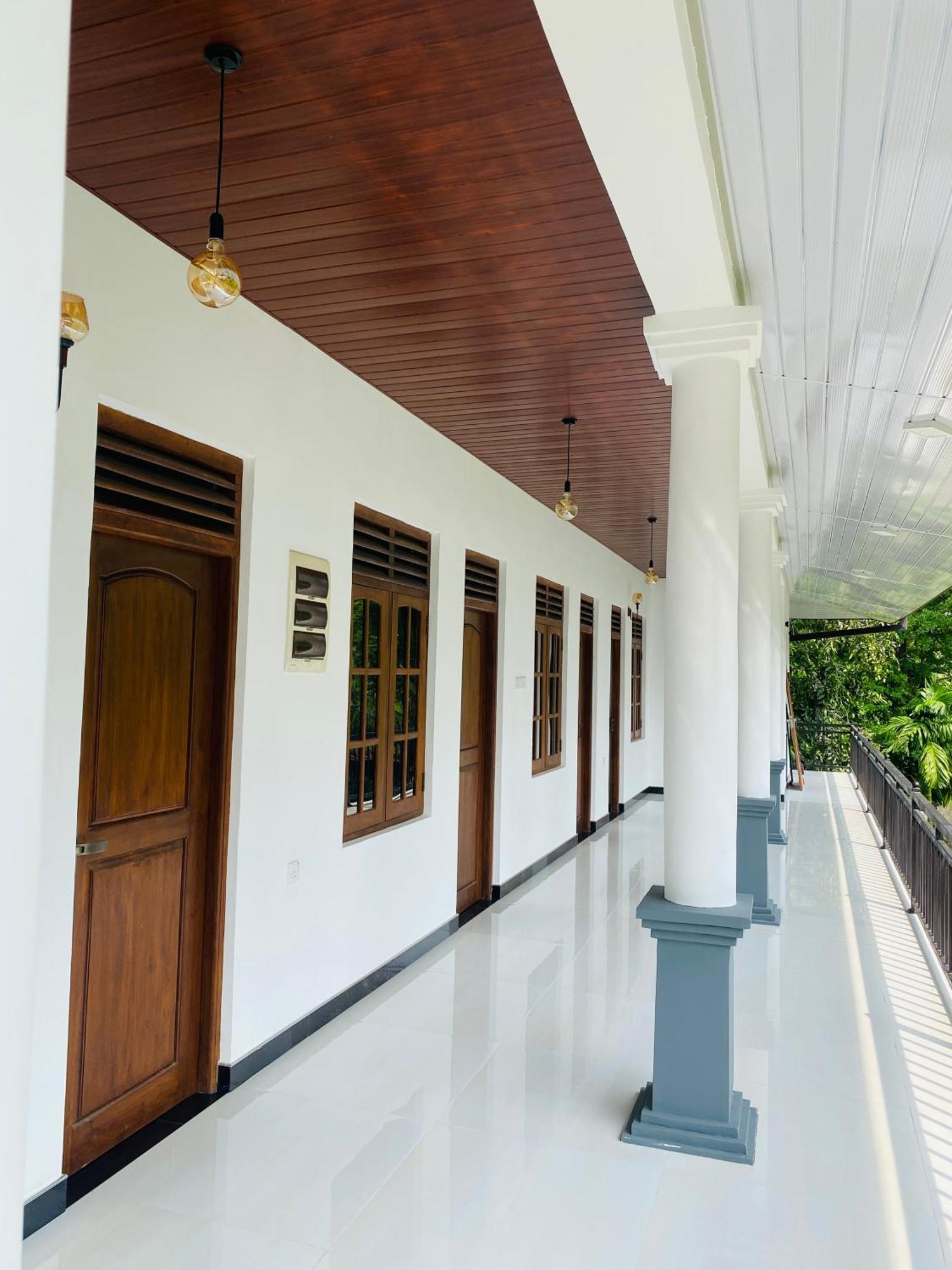 Geethani Tourist Home Polonnaruwa Ngoại thất bức ảnh