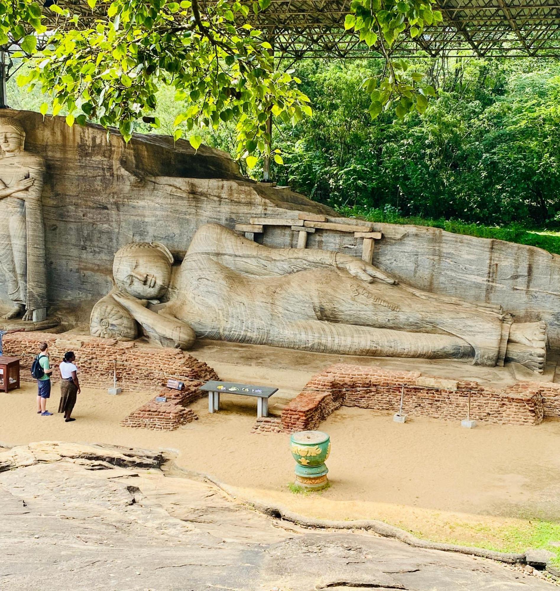 Geethani Tourist Home Polonnaruwa Ngoại thất bức ảnh